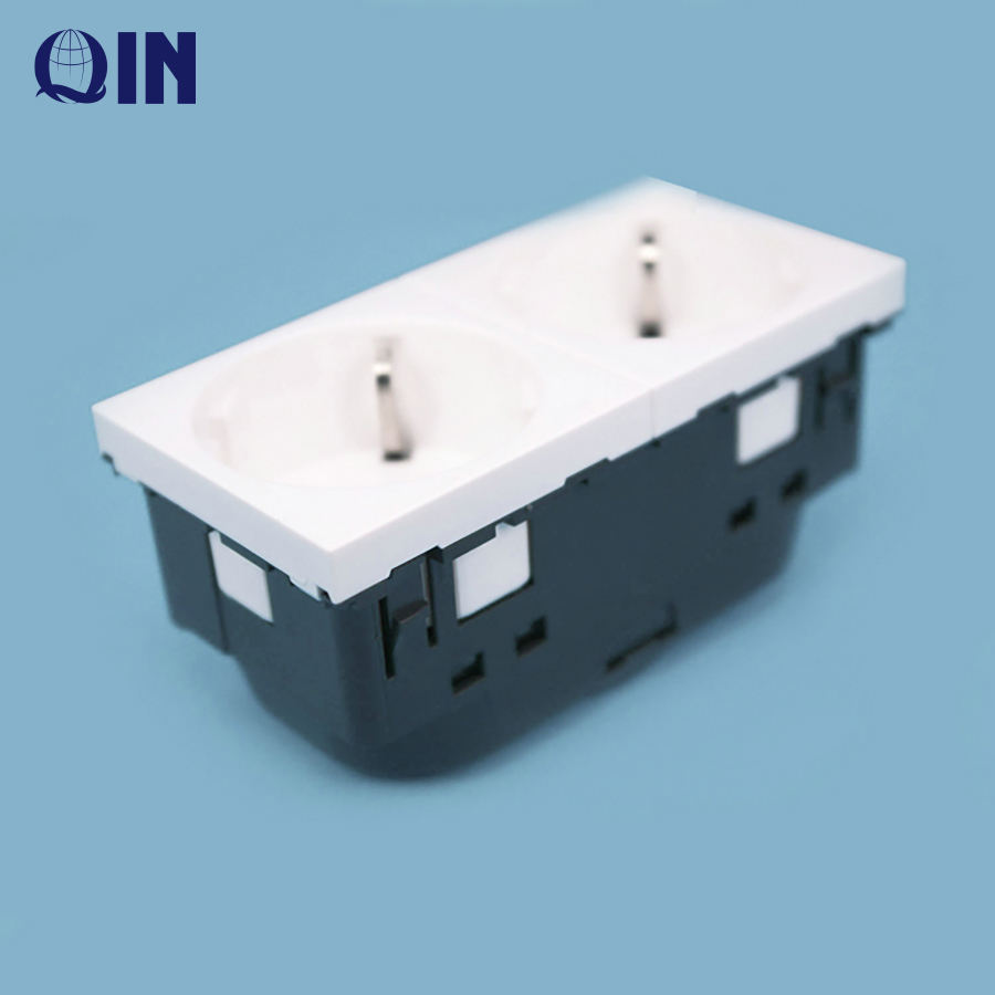 European Stype 77252 Dual Port Power Socket 16A 250V