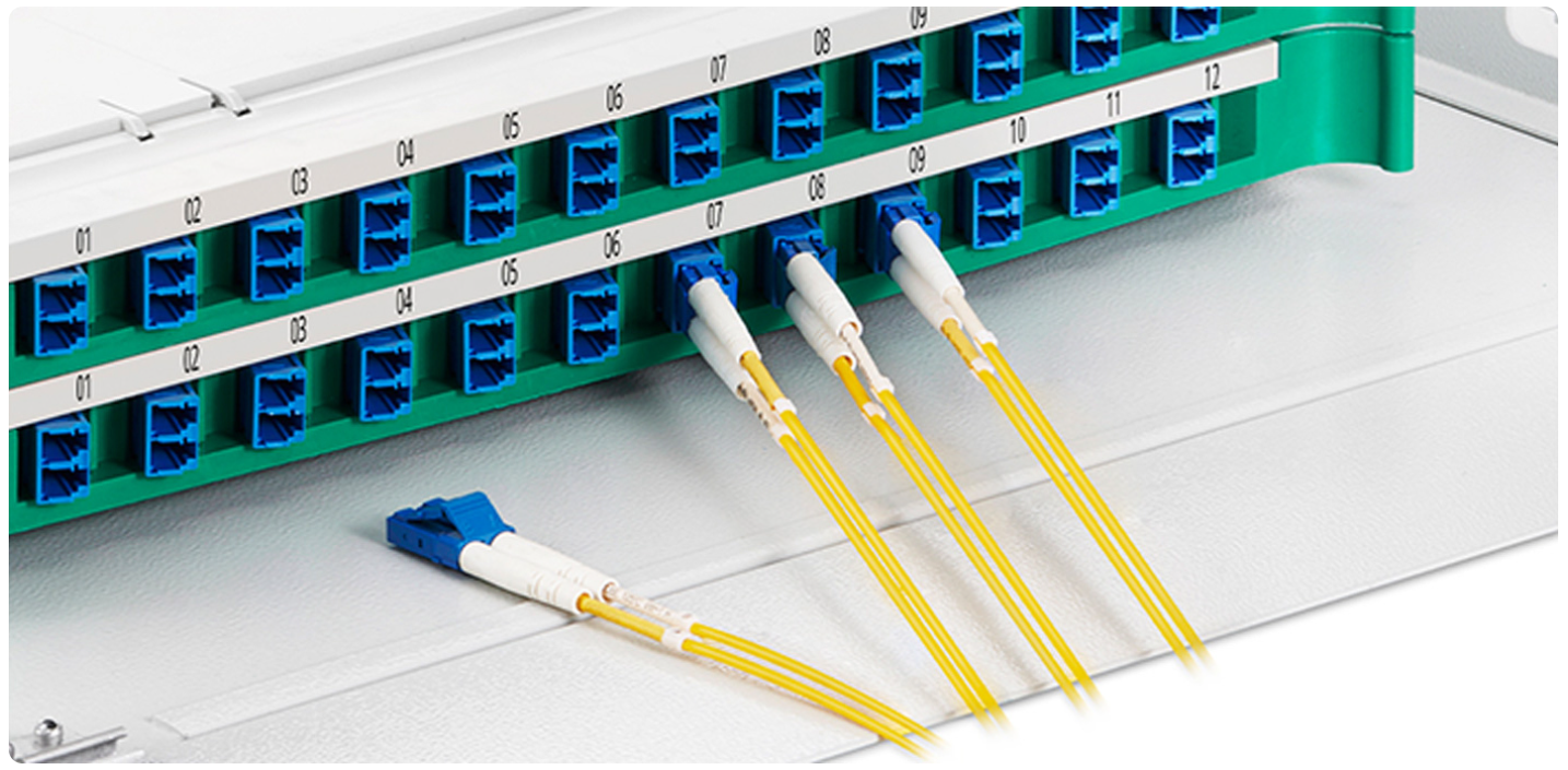 2U Rack Mount Fiber Optic Distribution Panel, 48 Fibers SM/MM/OM3, 24 x LC UPC Duplex Adapter 2U Rack Mount Fiber Optic Distribution Panel, 48 Fibers SM/MM/OM3, 24 x LC UPC Duplex Adapter
